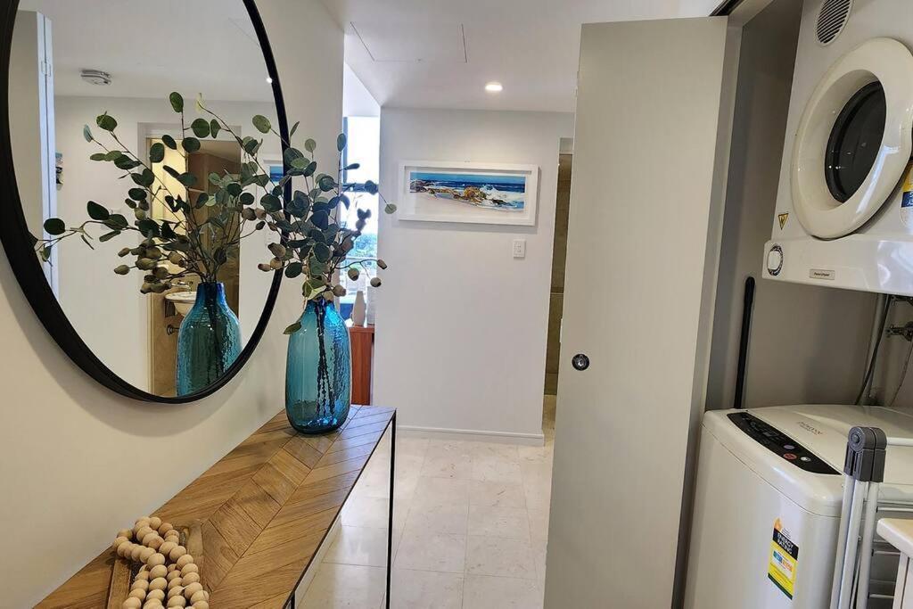 Penthouse With Private Terrace, Parking + 2 Pools *